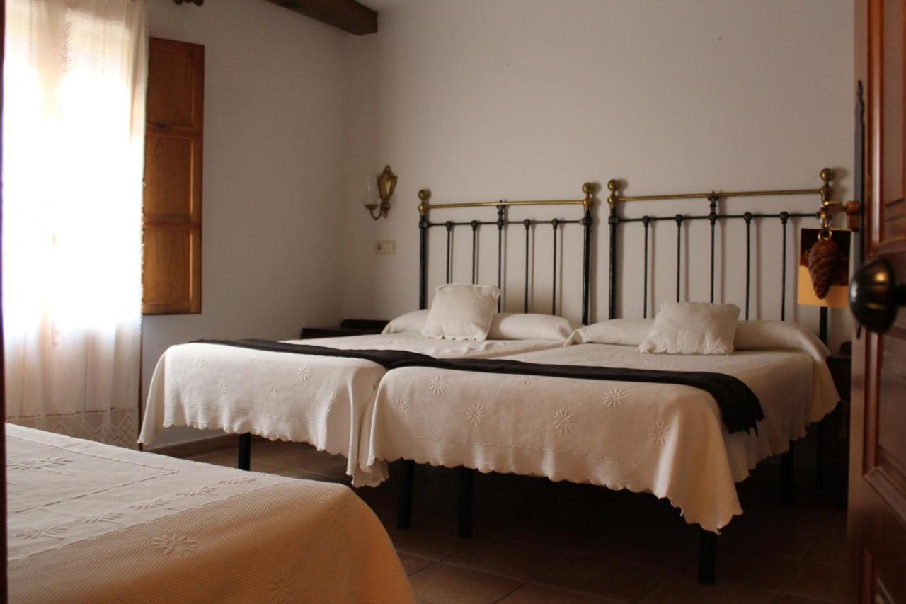 Hotel La Villa Requena Exteriör bild