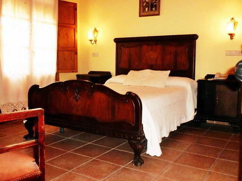 Hotel La Villa Requena Exteriör bild